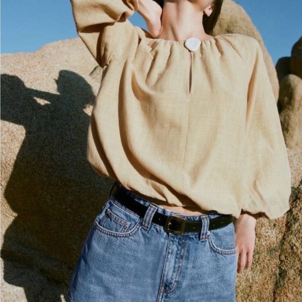 Zara Beige Shell Button Puff Sleeve cotton Top Sz XS cottagecore, boho